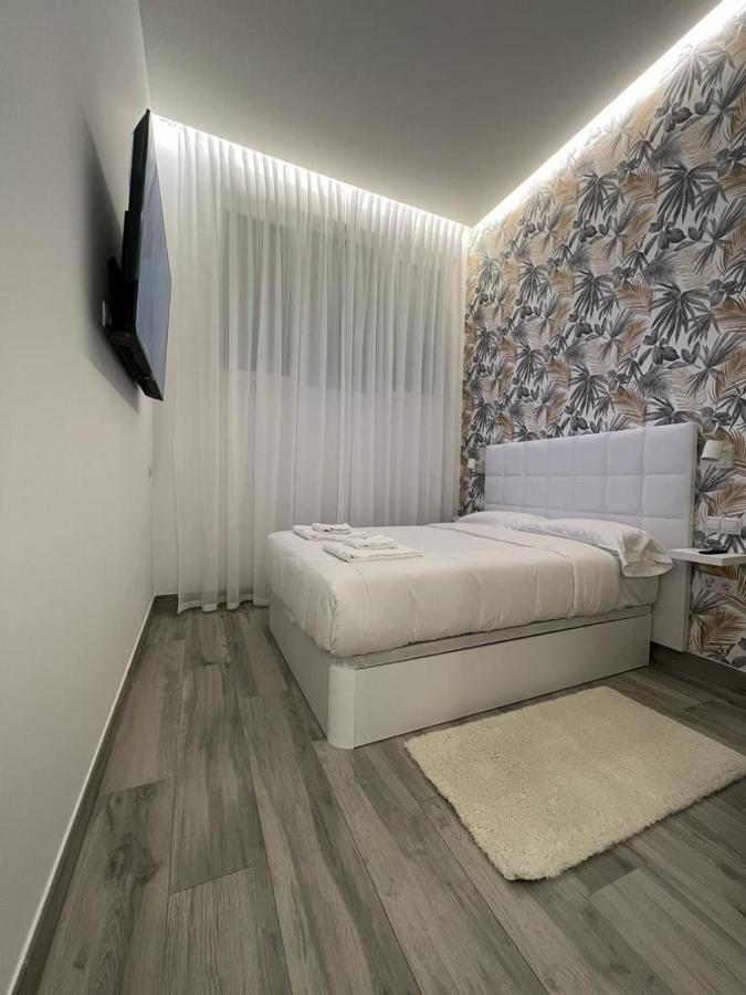 Hotel Ch Tanez Carolina A à Madrid Extérieur photo