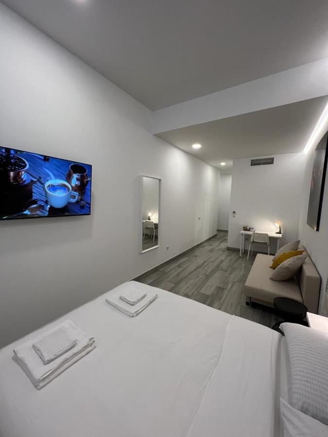 Hotel Ch Tanez Carolina A à Madrid Extérieur photo